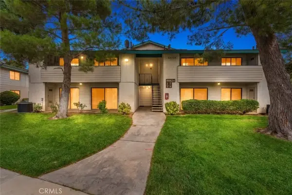 44424 15th Street East #1, Lancaster, CA 93535