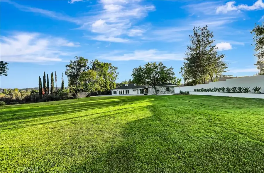22535 Waterbury, Woodland Hills, CA 91364 - #3
