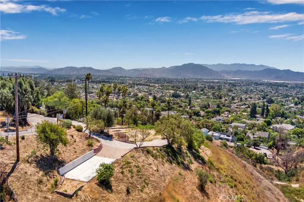 375 W Highland, Camarillo, CA 93010 - #1