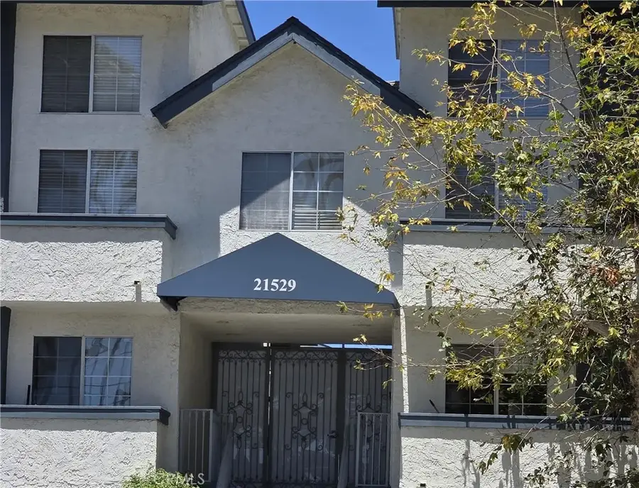 21529 Saticoy Street #217, Canoga Park, CA 91304 - #2