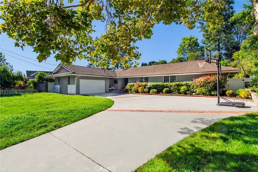 20367 Lander Drive, Woodland Hills, CA 91364 - #2