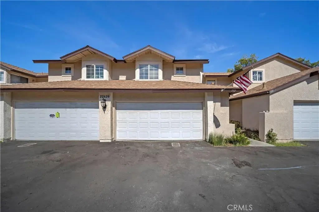 22839 Banyan #332, Saugus, CA 91390 - #1