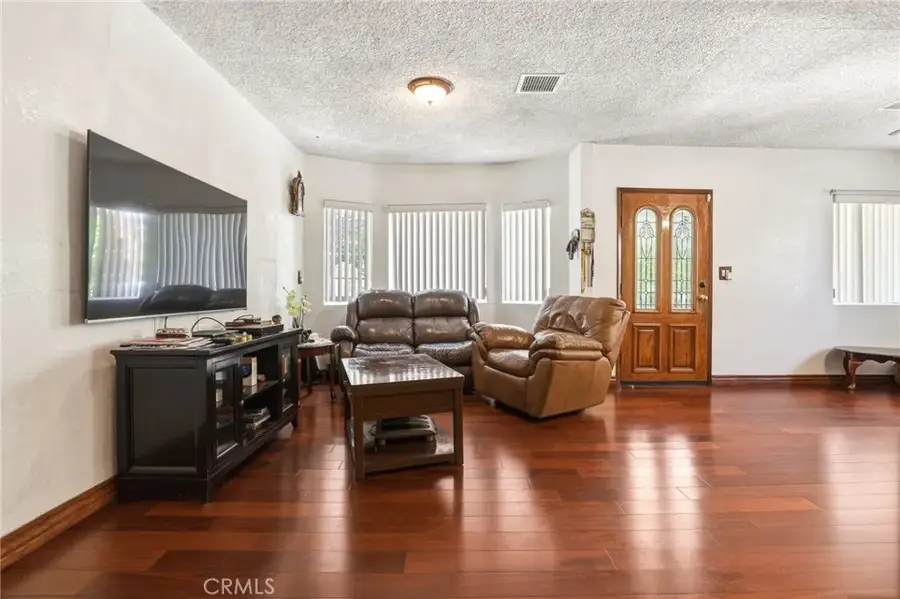 5654 Stansbury, Sherman Oaks, CA 91401 - #3