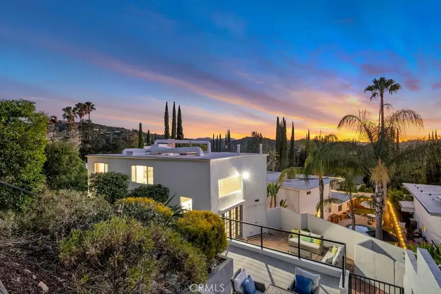 4392 Pampas Road, Woodland Hills, CA 91364 - #2