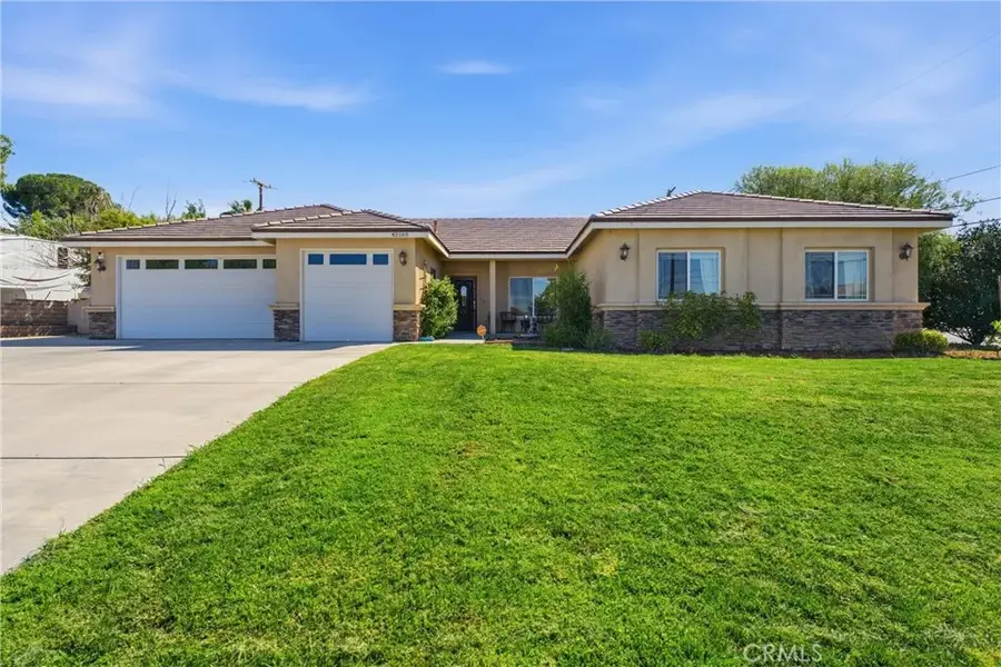 42165 Silver Puffs, Lancaster, CA 93536 - #2