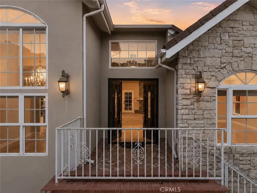 251 S Skyline, Thousand Oaks, CA 91361 - #3