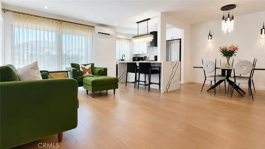 1233 N Laurel #211, West Hollywood, CA 90046 - #2