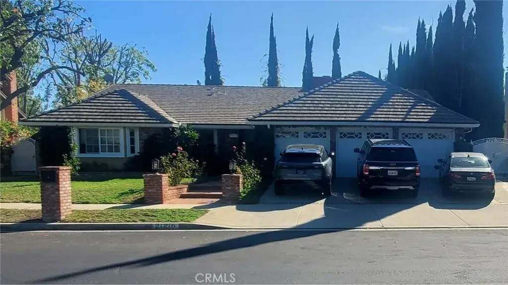 21216 Nashville, Chatsworth, CA 91311 - #1