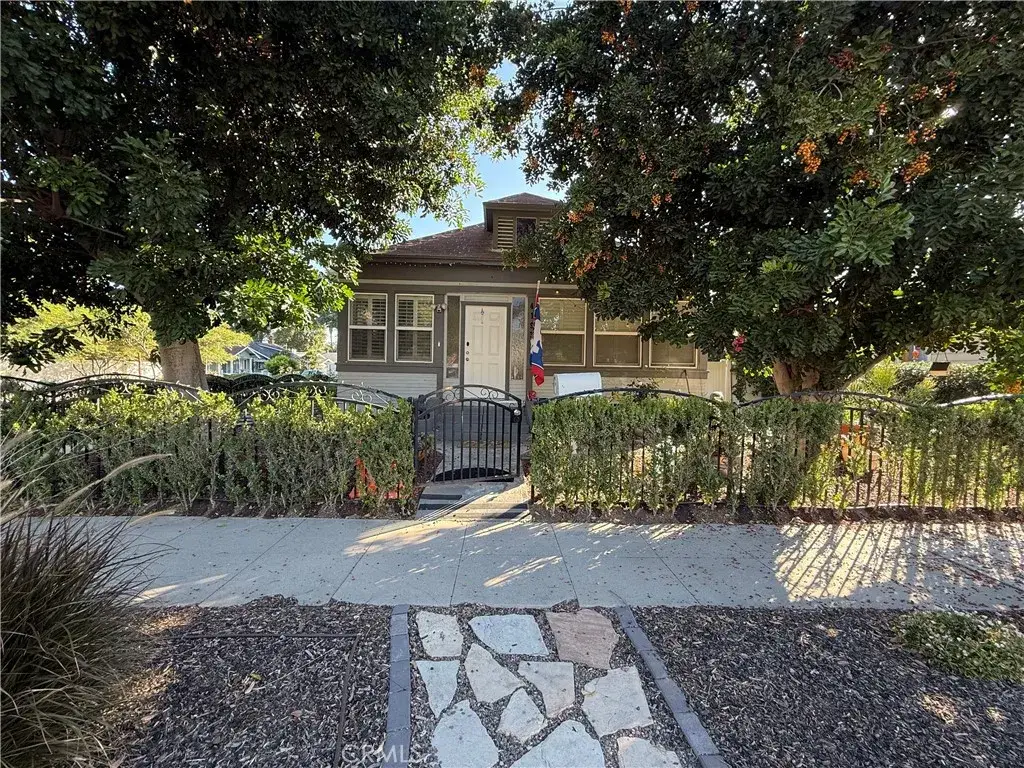 4193 5th, Riverside, CA 92501 - #1