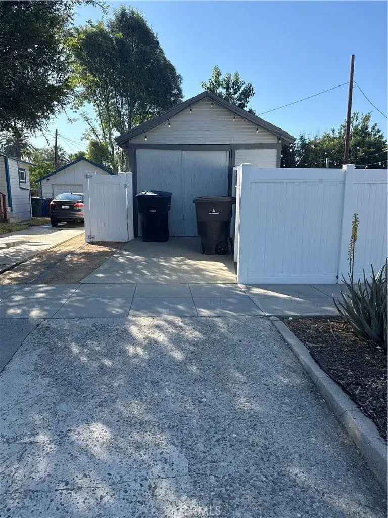 4193 5th, Riverside, CA 92501 - #2