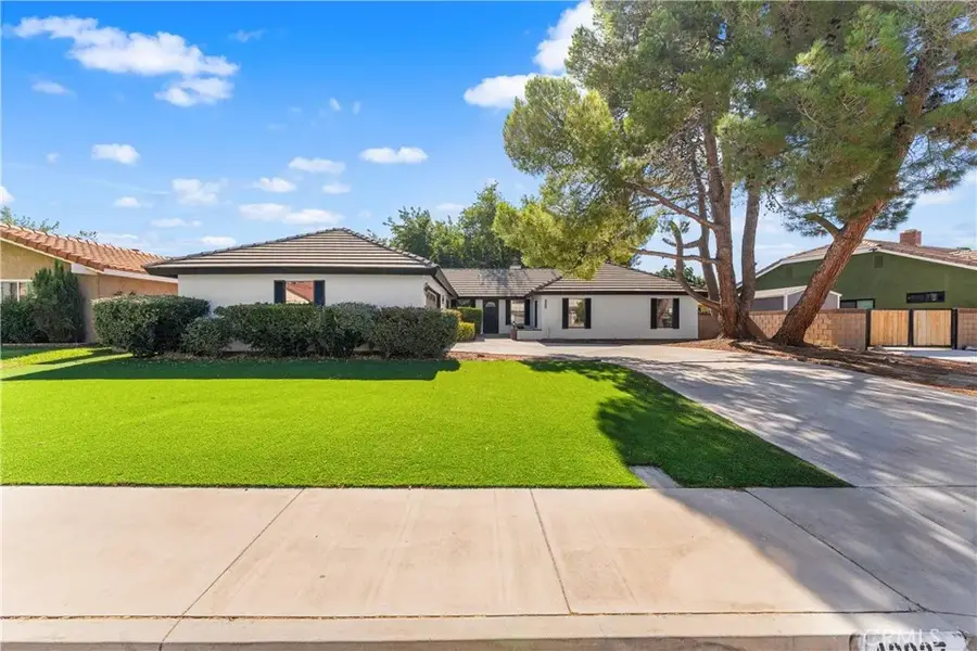 43037 Sachs Dr, Lancaster, CA 93556 - #3