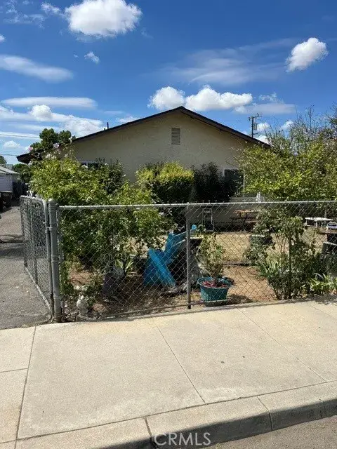 2819 Monterey, Bakersfield, CA 93306 - #1