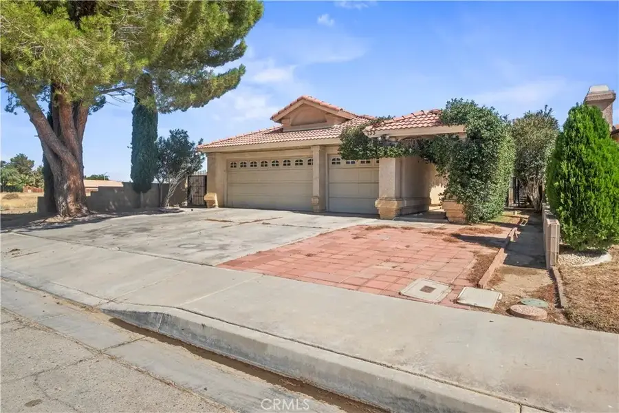 733 E Avenue J12, Lancaster, CA 93535 - #3