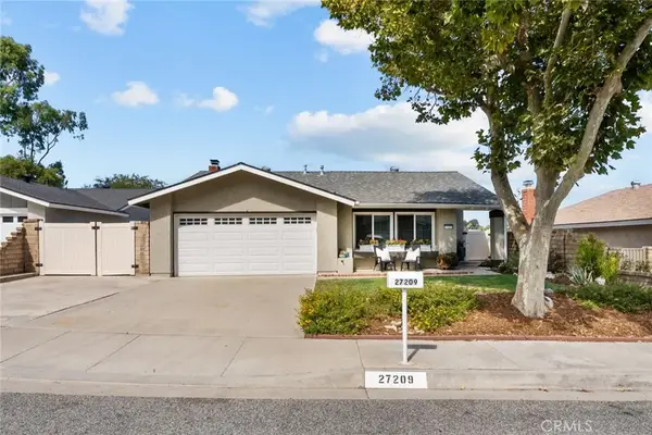 27209 Corry Place, Saugus, CA 91350
