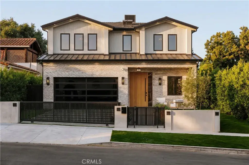 4275 Murietta Avenue, Sherman Oaks, CA 91423 - #1