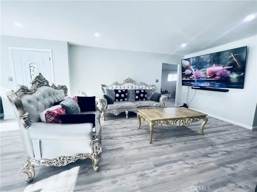 23777 Mulholland Hwy Spc 9, Calabasas, CA 91302 - #2