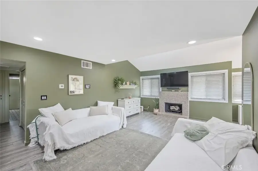 27068 Hidaway #7, Canyon Country, CA 91351 - #3