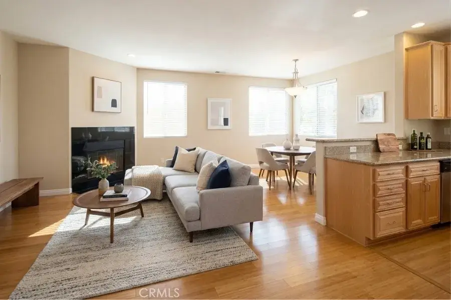5430 Bellingham Avenue #104, Valley Village, CA 91607 - #2