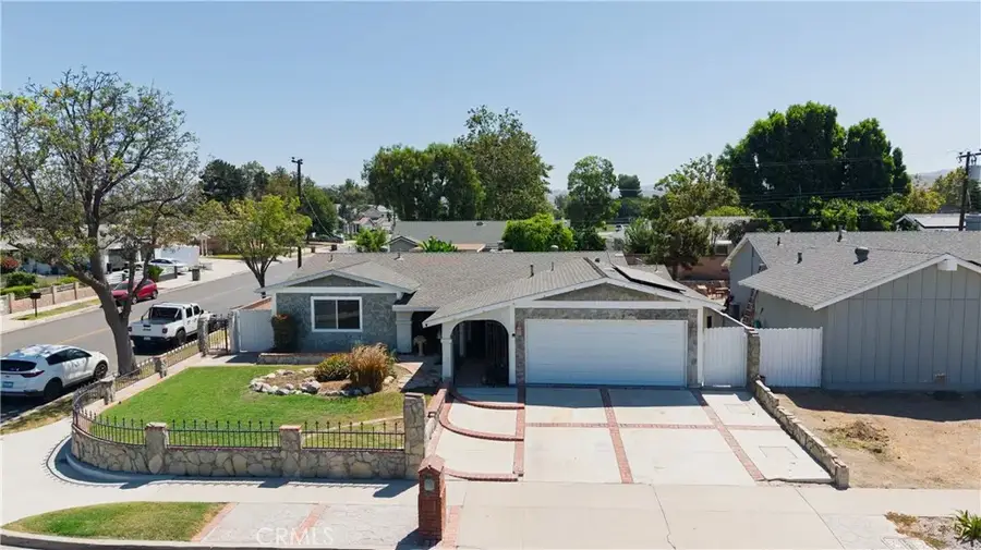 1396 Currant Avenue, Simi Valley, CA 93065 - #2