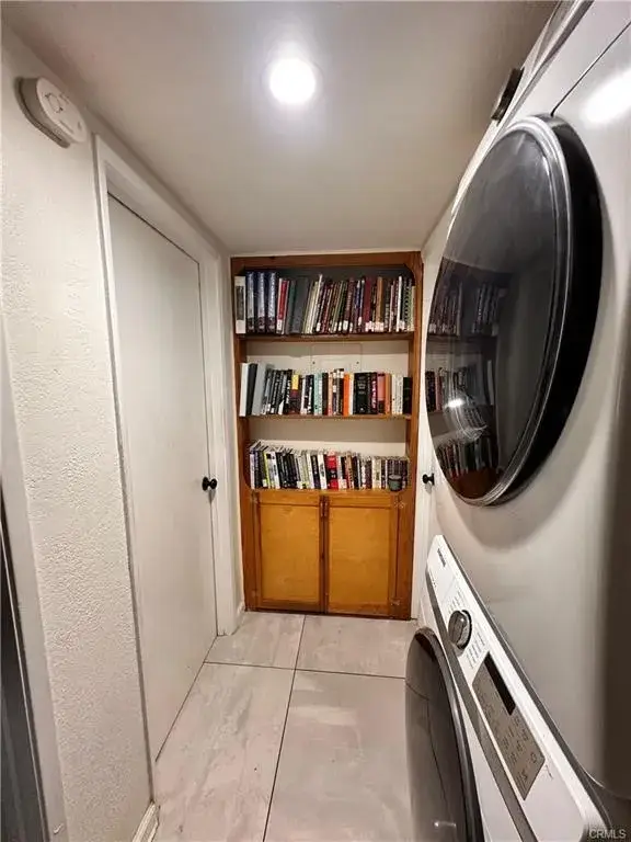 9831 Sepulveda #26, San Fernando Valley, CA 91343 - #3
