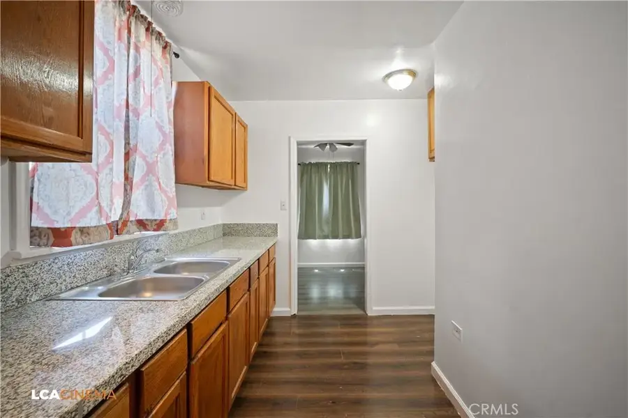 730 Oregon, Bakersfield, CA 93305 - #2