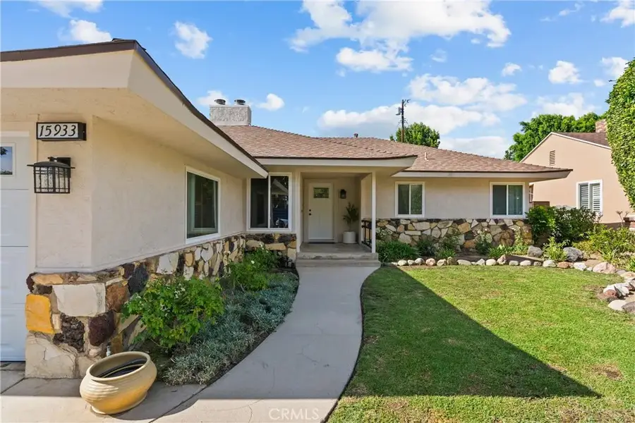 15933 Tupper Street, North Hills, CA 91343 - #3