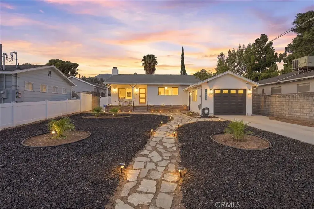 10824 Odell, Sunland, CA 91040 - #1