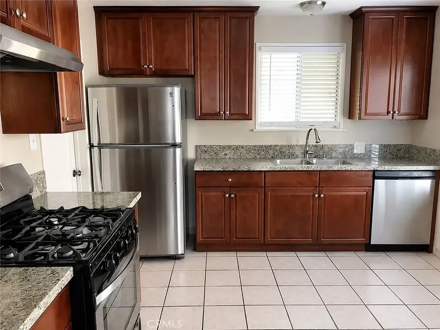5743-5745 Kester Avenue, Sherman Oaks, CA 91411 - #3