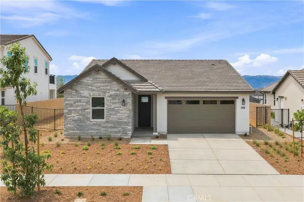 28520 Wildflower Terrace, Castaic, CA 91384 - #1
