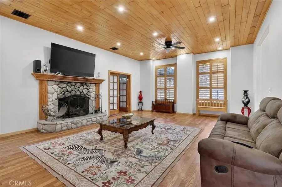 1401 Zion Way, Pine Mountain Club, CA 93222 - #3
