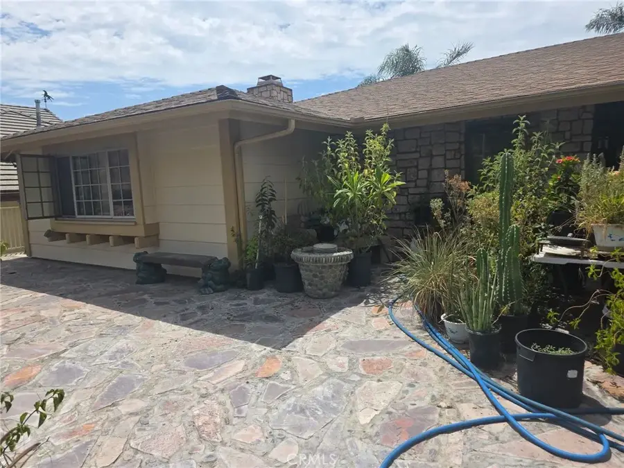 2421 Willow, San Bernardino, CA 92404 - #3