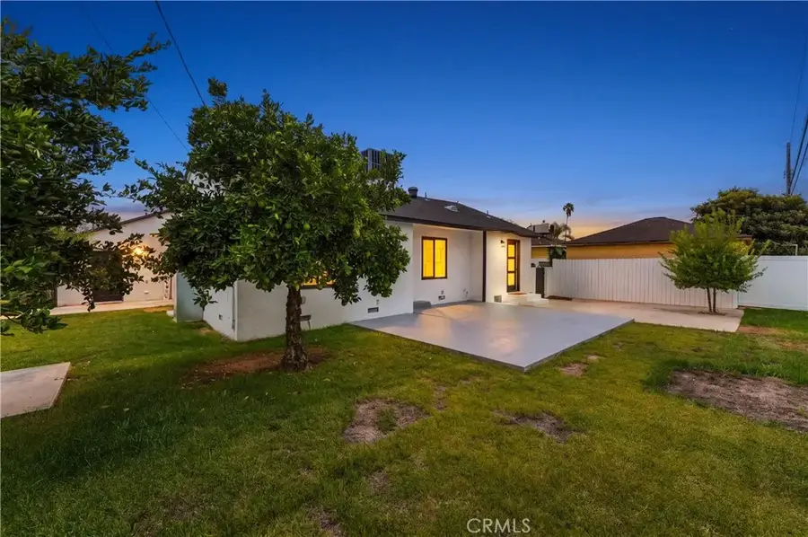 9753 Mercedes Avenue, Arleta, CA 91331 - #2