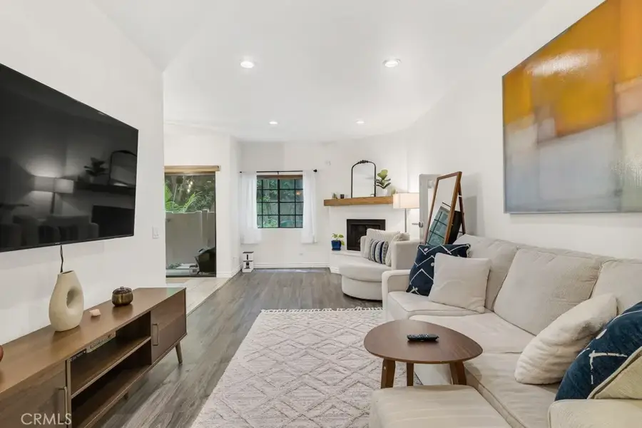 17914 Magnolia Boulevard #121, Encino, CA 91316 - #2