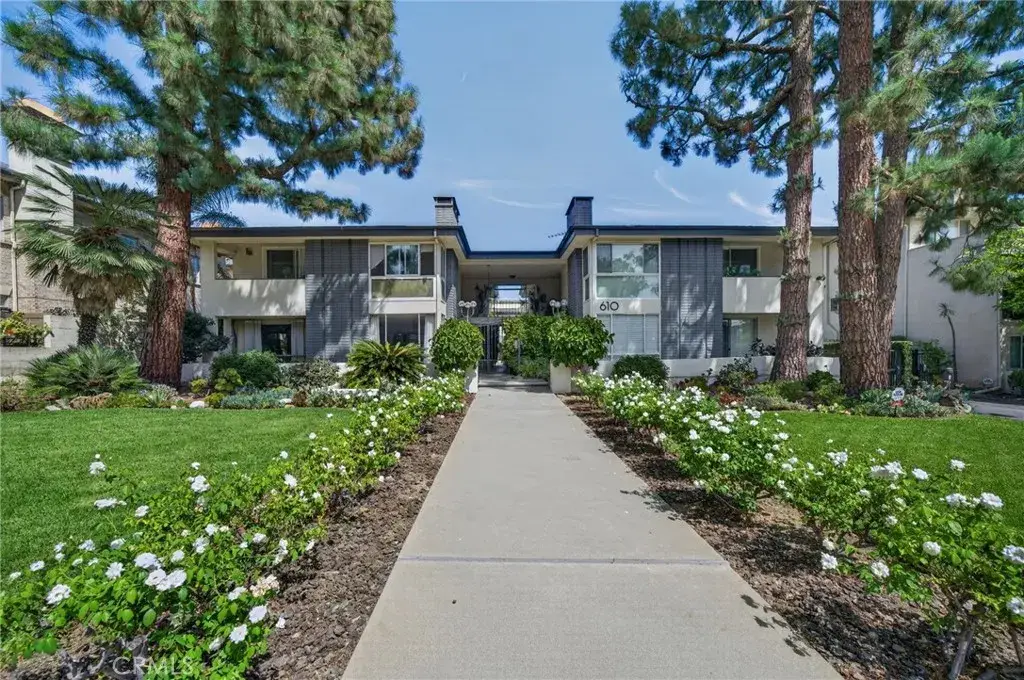 610 S Orange Grove Boulevard #5, Pasadena, CA 91105 - #1
