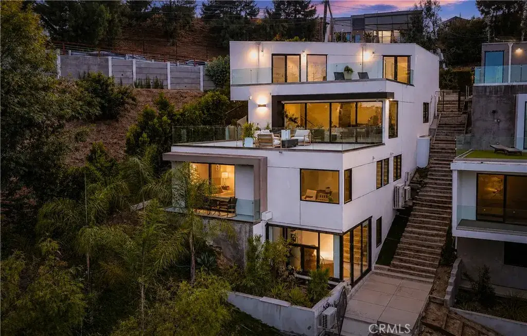 5170 Medina Road, Woodland Hills, CA 91364 - #1