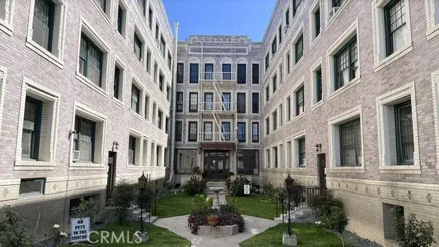2121 James M Wood Boulevard West #316, Los Angeles, CA 90006 - #1