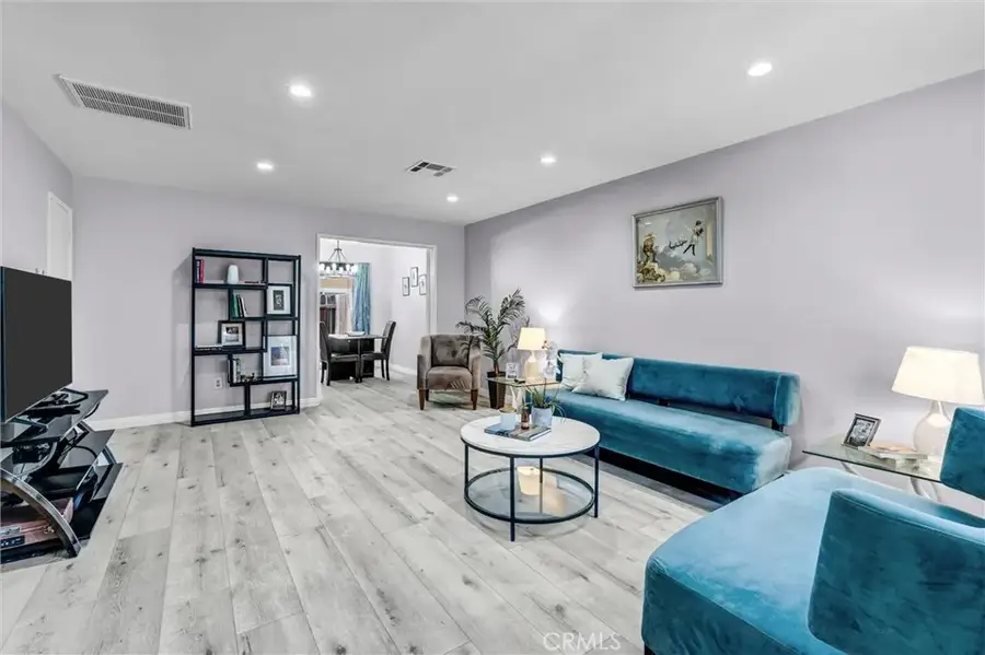 17061 Roscoe Boulevard #2, Northridge, CA 91325 - #2