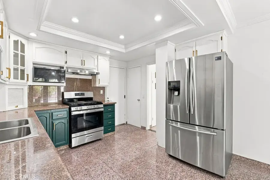 22031 Lanark Street, Canoga Park, CA 91304 - #3