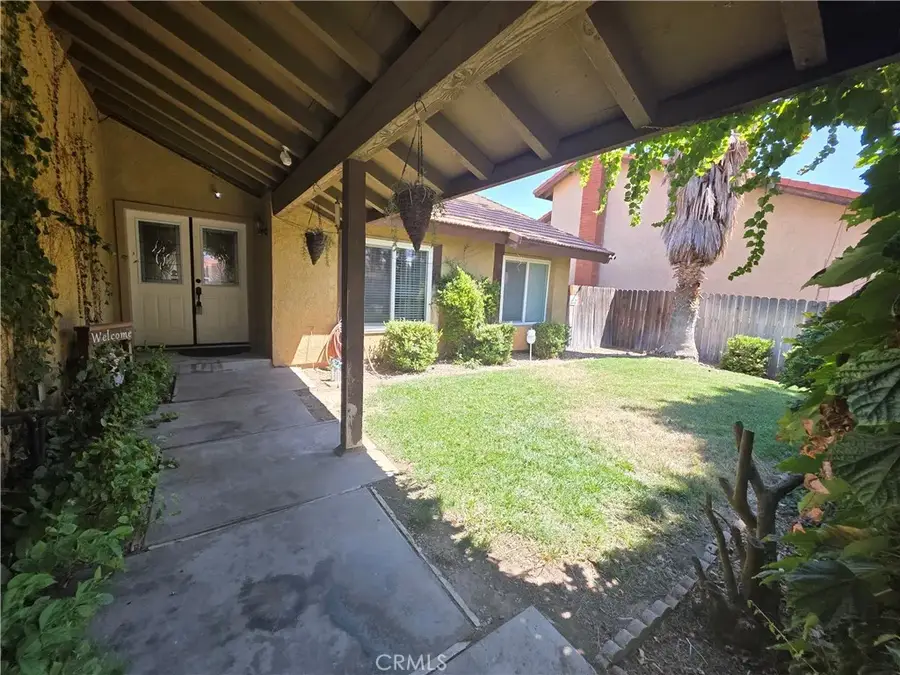 527 Curve, Lancaster, CA 93535 - #3