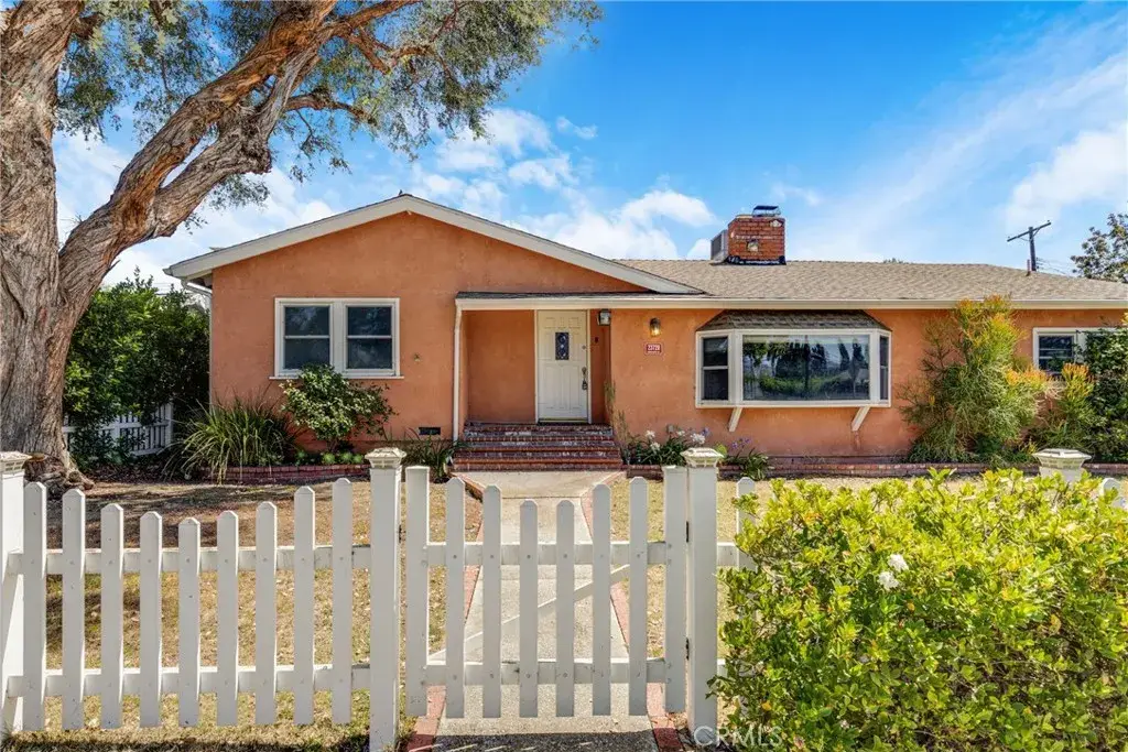 23728 Bessemer Street, Woodland Hills, CA 91367 - #1