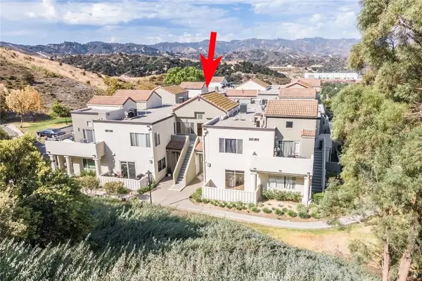 21203 Trumpet #203, Newhall, CA 91321