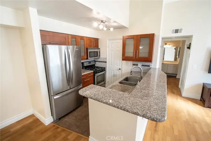 21203 Trumpet #203, Newhall, CA 91321 - #2