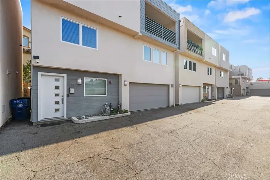 16557 Vine Terrace, Van Nuys, CA 91406 - #3