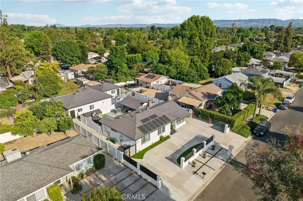 8434 Oakdale Avenue, Winnetka, CA 91306 - #1