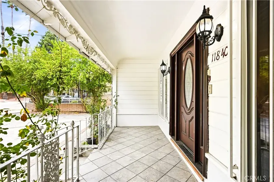 11840 Gilmore, North Hollywood, CA 91606 - #2