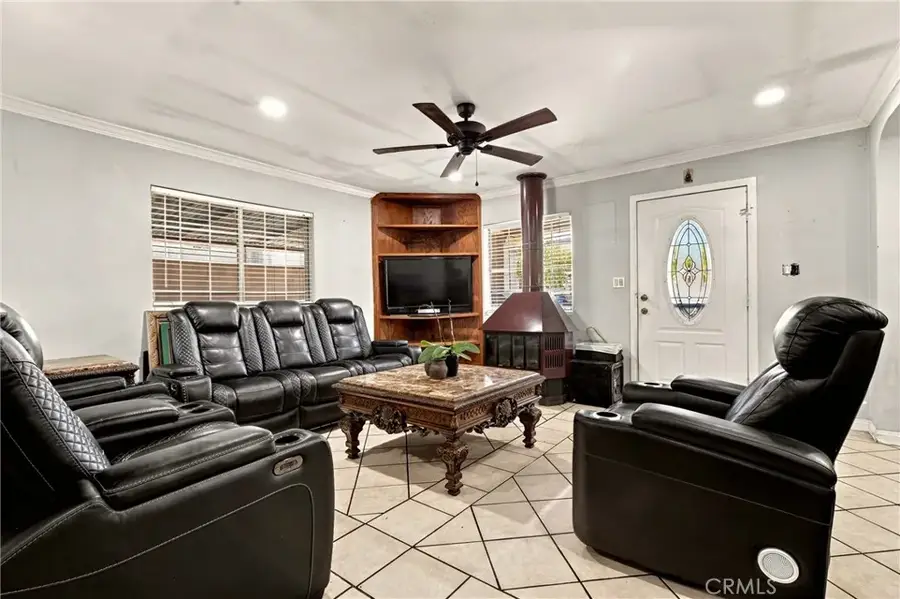 12936 Kagel Canyon, Pacoima, CA 91331 - #2