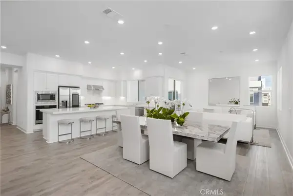 27225 Cranmore #101, Valencia, CA 91381