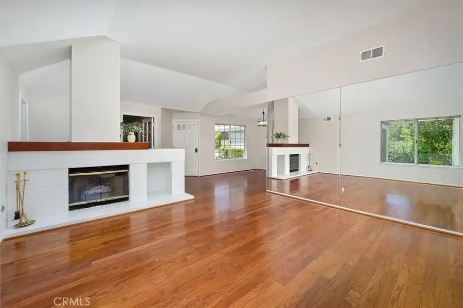 26012 Lucerne Court, Valencia, CA 91355 - #3