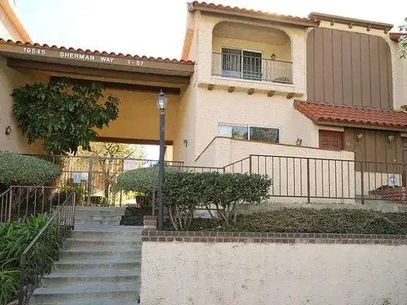19545 Sherman, Los Angeles, CA 91335