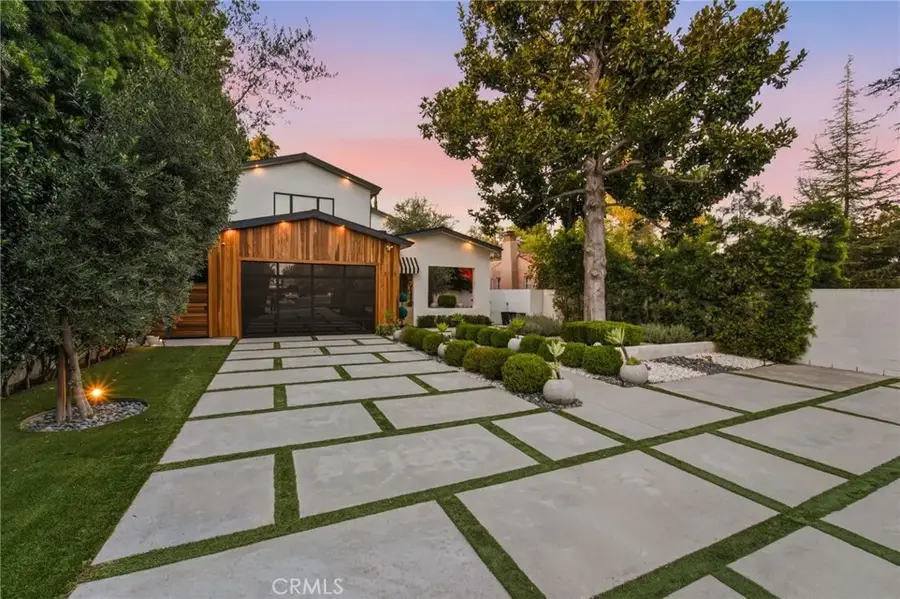 13135 Chandler Boulevard, Sherman Oaks, CA 91401 - #2